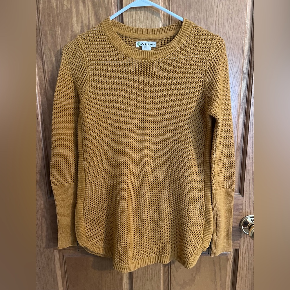 AKINI Crew Neck Thermal Sweater